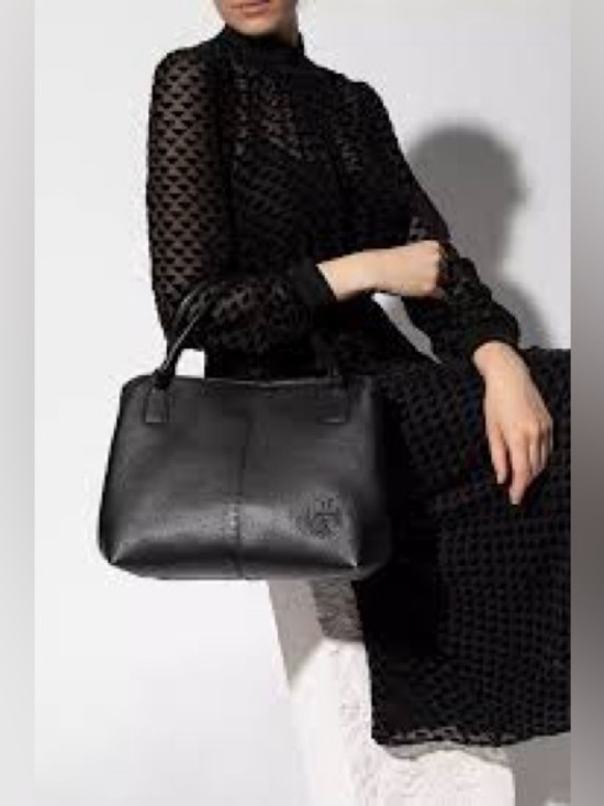 Tory Burch Handbags - Tory Burch McGraw Black Pebbled Leather Satchel shoulder Bag crossbody Bag